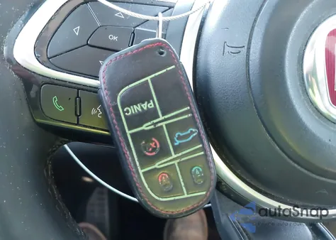 2021 Fiat 500X Trekking Awd из США, поврежденный, VIN ZFBNF3B14MP944251